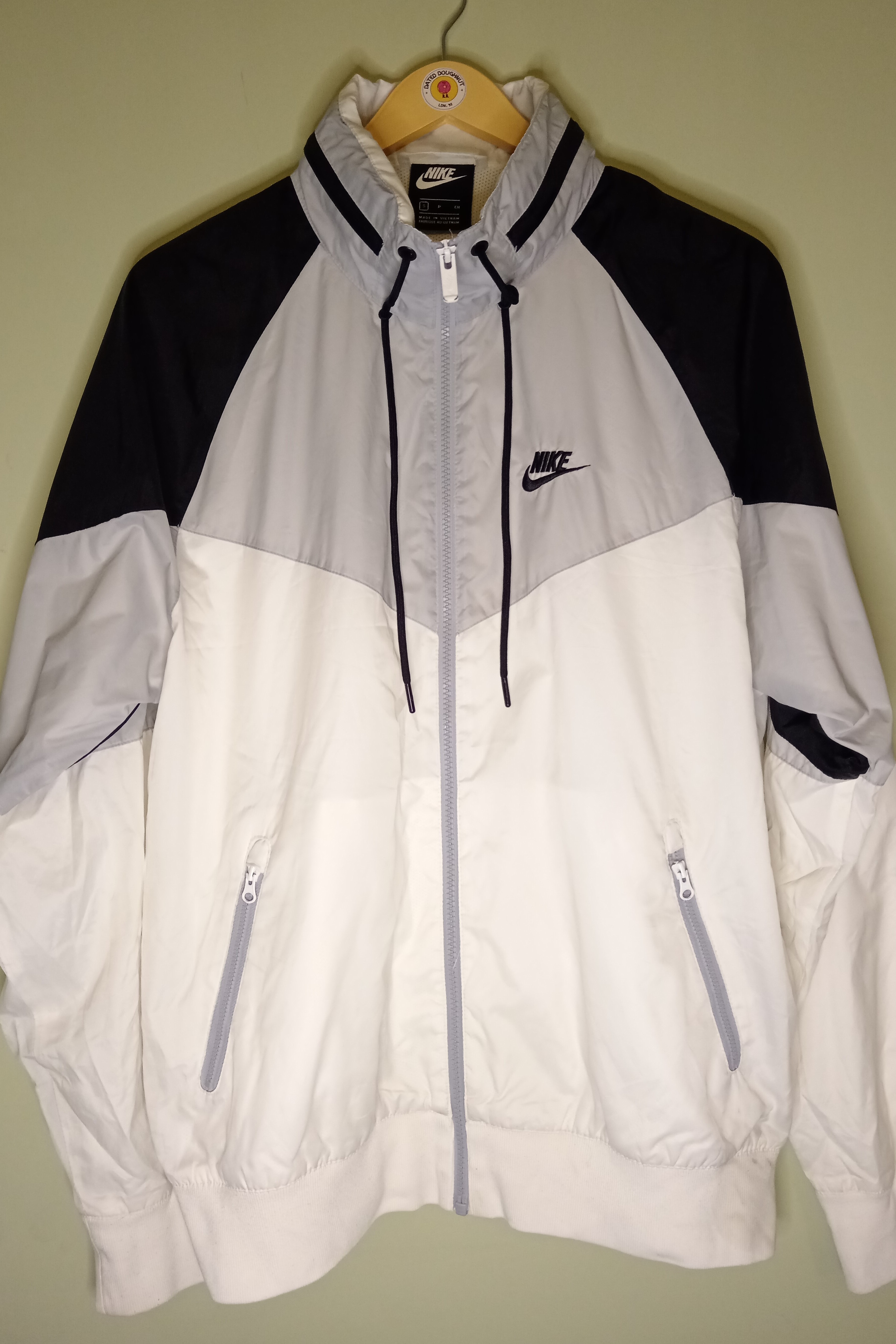Nike Windbreaker Jacket 